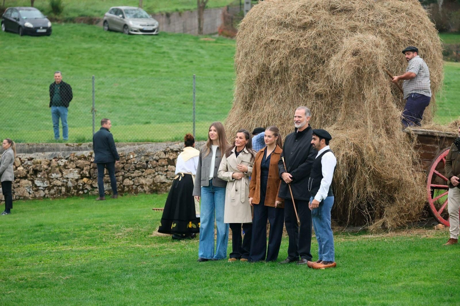 La Familia Real en Valdesoto, Pueblo Ejemplar de Asturias 2025, en imágenes