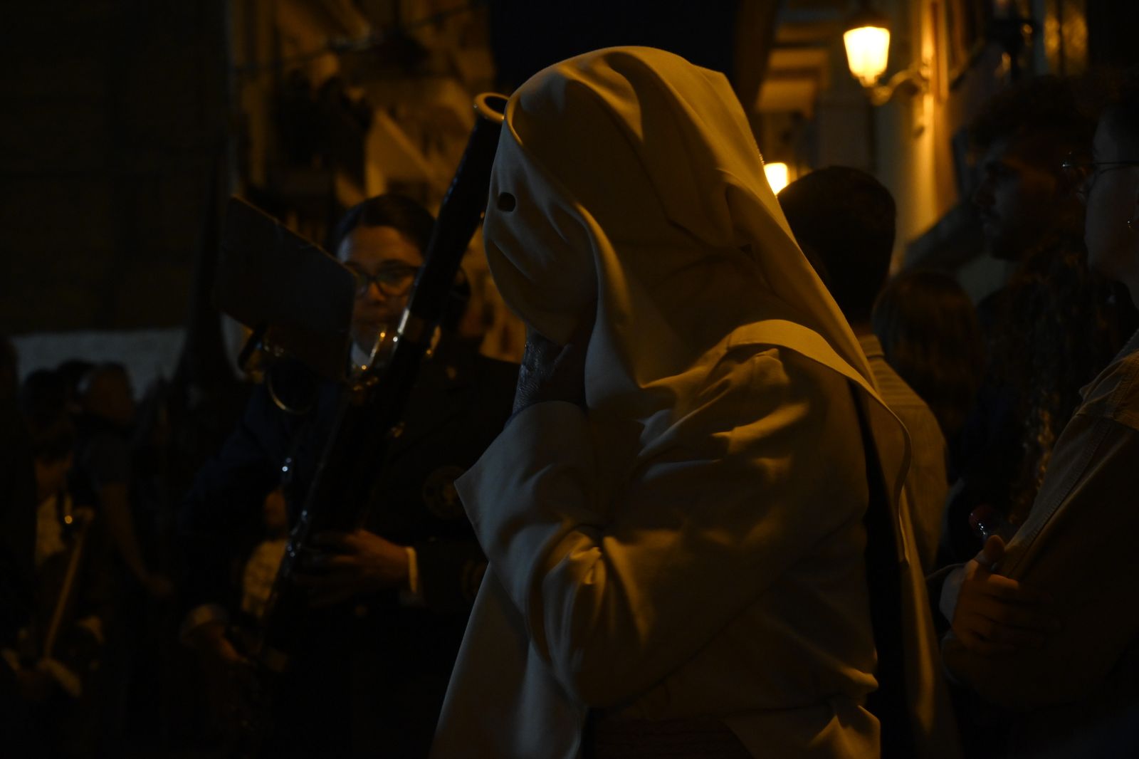 Lunes Santo: Calvario en Huelva, en imágenes