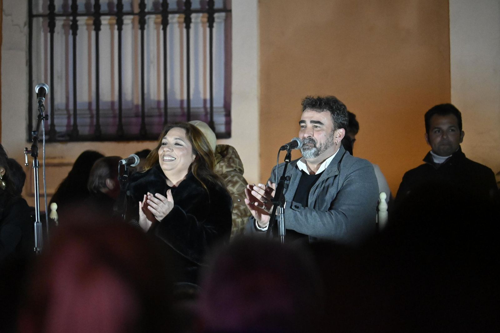 Imágenes de la zambomba en la Plaza de La Merced