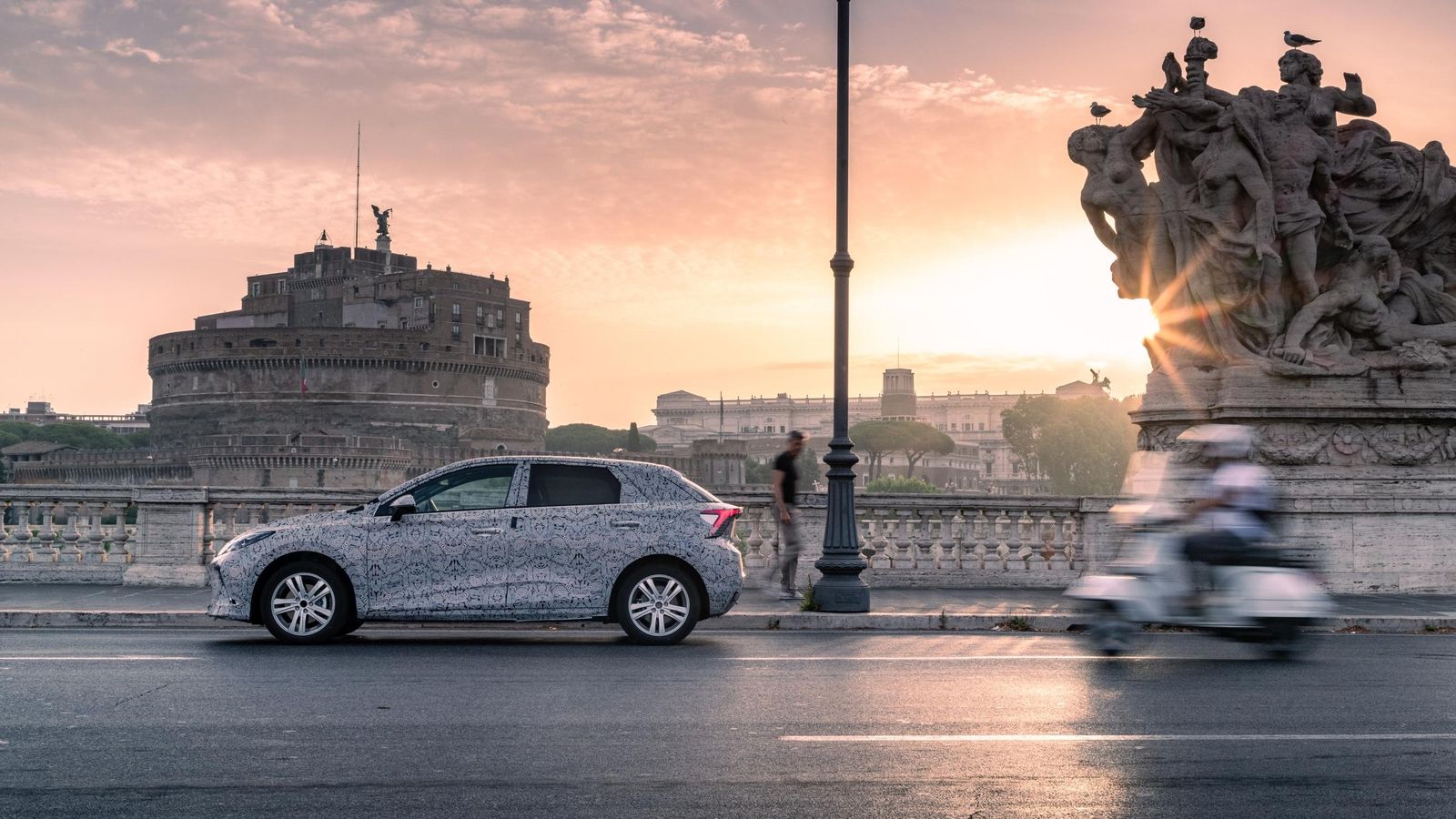 En la actualidad, el MG4 está ultimando su desarrollo por carreteras europeas. Según MG, sumará en ellas 120.000 km.