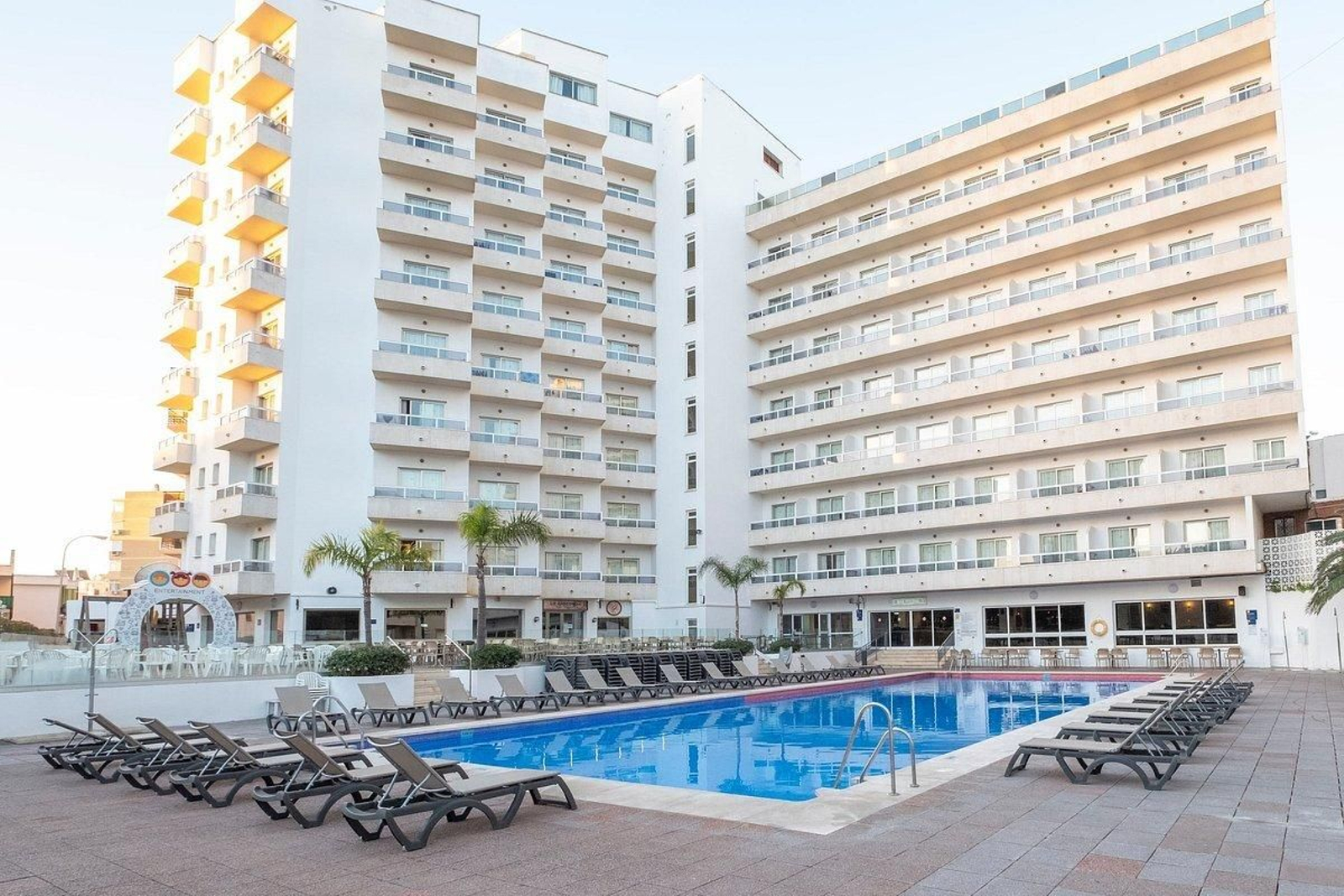 Sandos Griego Hotel, Avenida de Sorolla V, 7, Torremolinos, Málaga