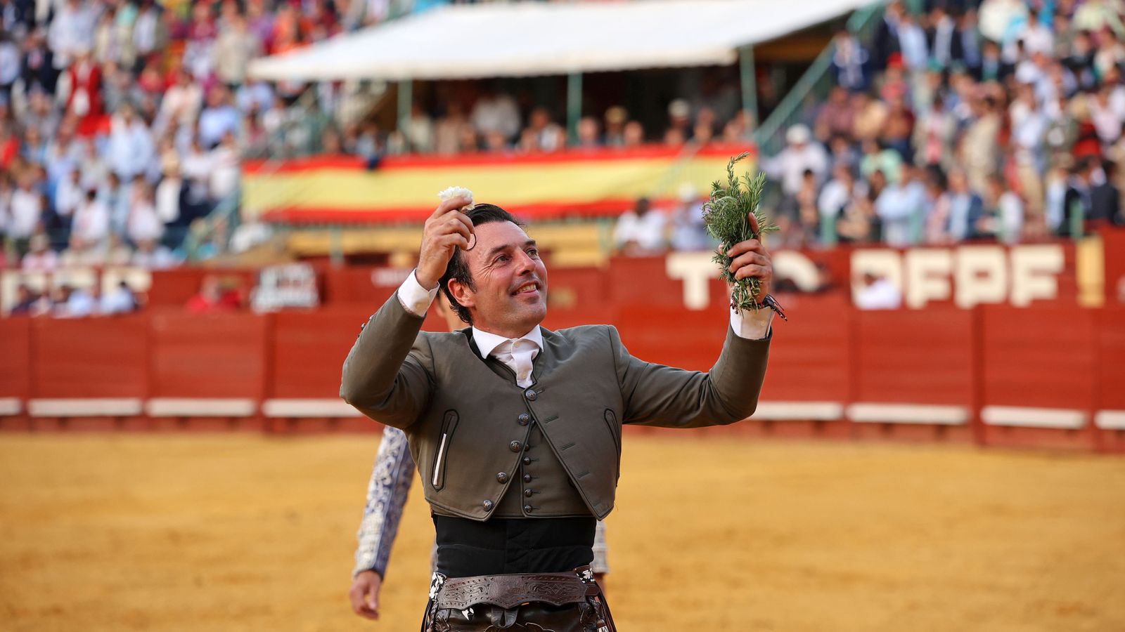 Andy Cartagena, Diego Ventura y Lea Vicens en la corrida de rejones de la Feria de Jerez 2024