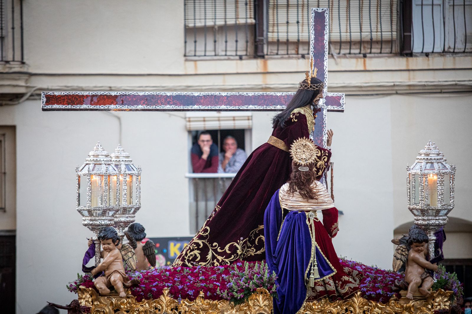 Histórica procesión con la Patrona y el Nazareno en la festividad de la Inmaculada