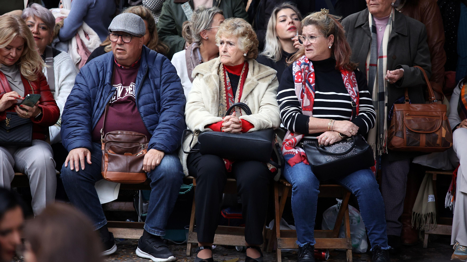 Ambiente de fiesta pasado por agua en las zambombas de Jerez