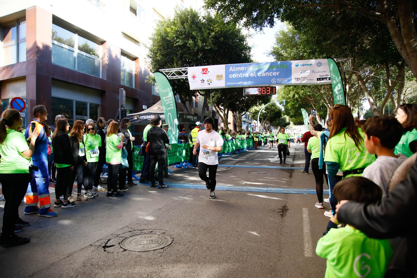 Imágenes de la Carrera contra el Cáncer de Almería