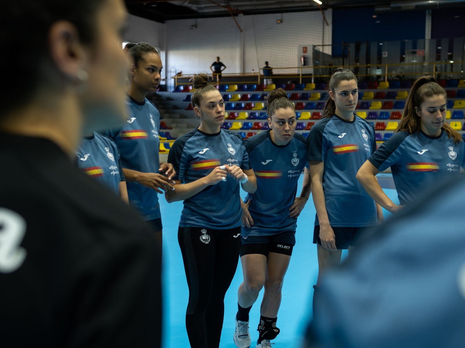 Las jugadoras españolas se entrenan en el Argüelles.