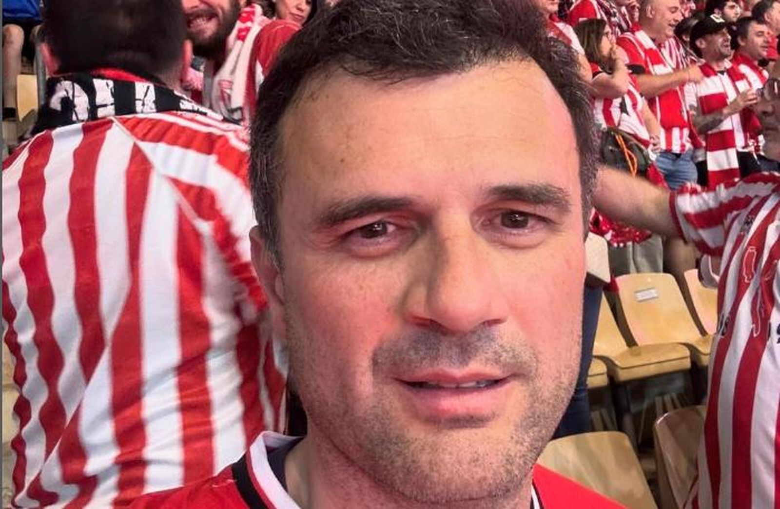 El alcalde disfruta de la Copa del Rey con su equipo