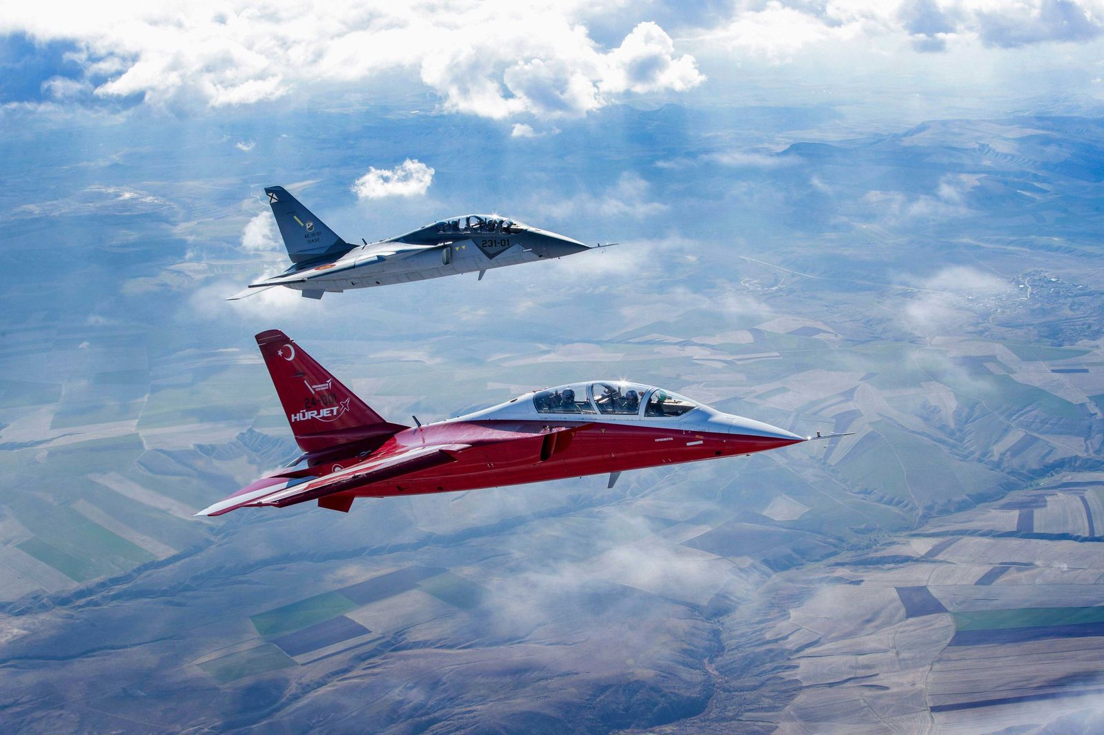 Aviones de entrenamiento Hürjet de Turkish Aerospace.