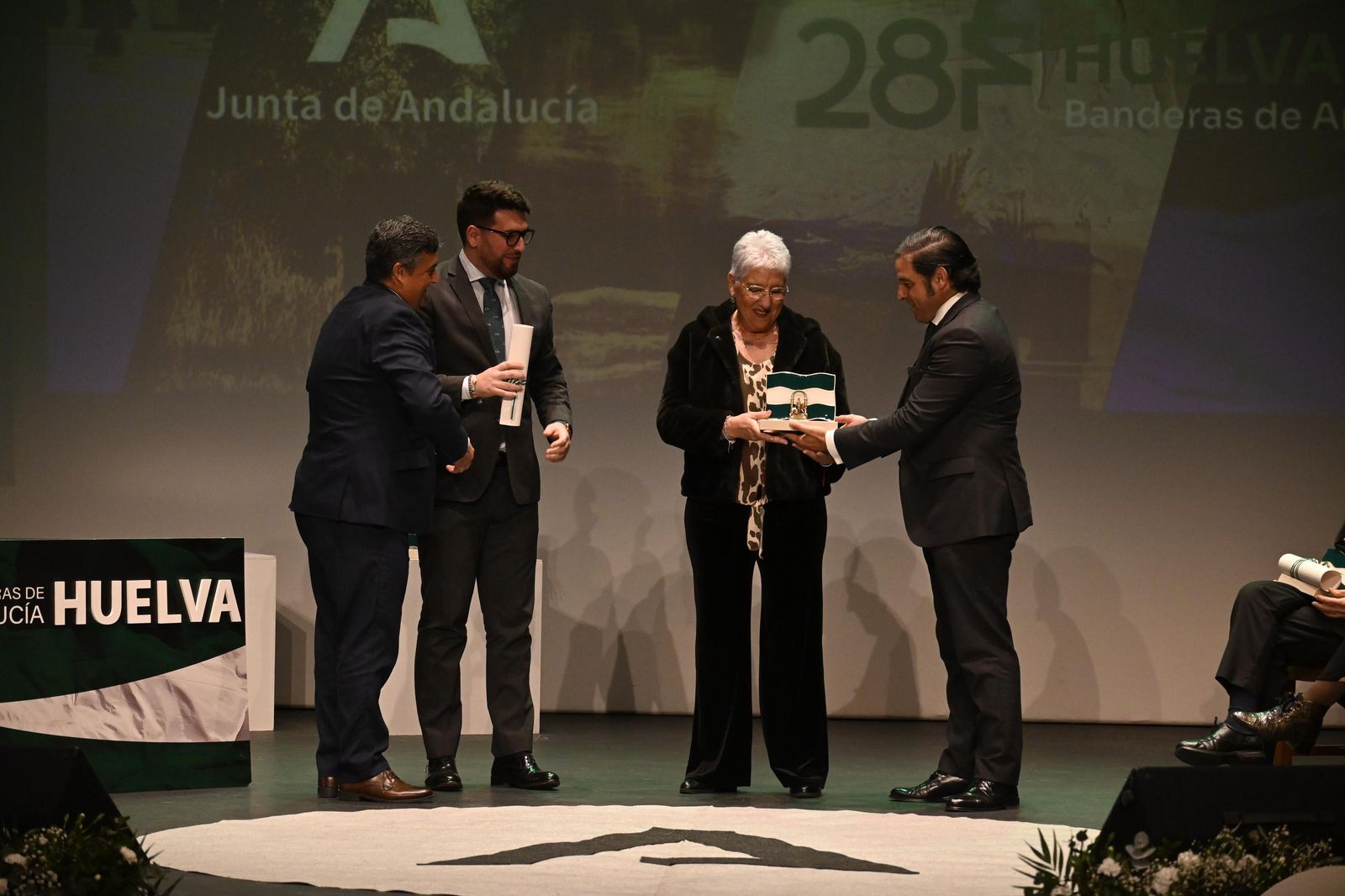 Premios de las Banderas de Andalucía en Huelva, en imágenes