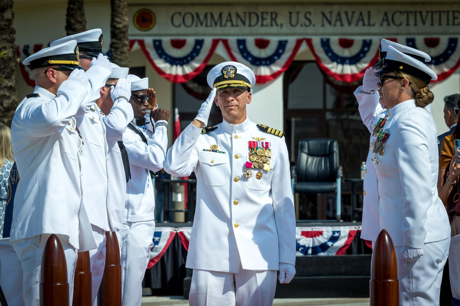 Las imágenes de la ceremonia de cambio de mando de EEUU en la Base de Rota