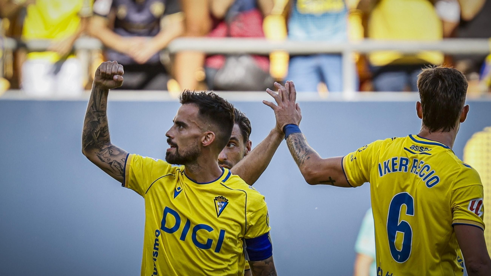 Búscate entre las fotos del partido Cádiz CF - SD Eibar