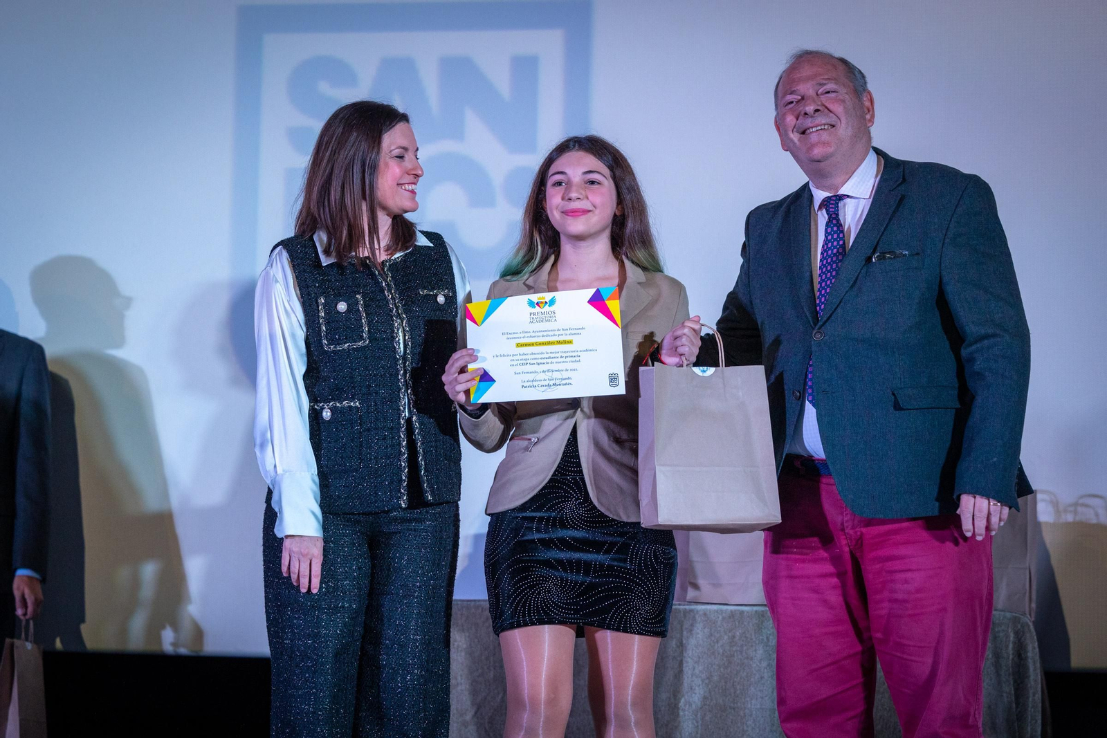 Imágenes de la entrega de premios académicos en San Fernando
