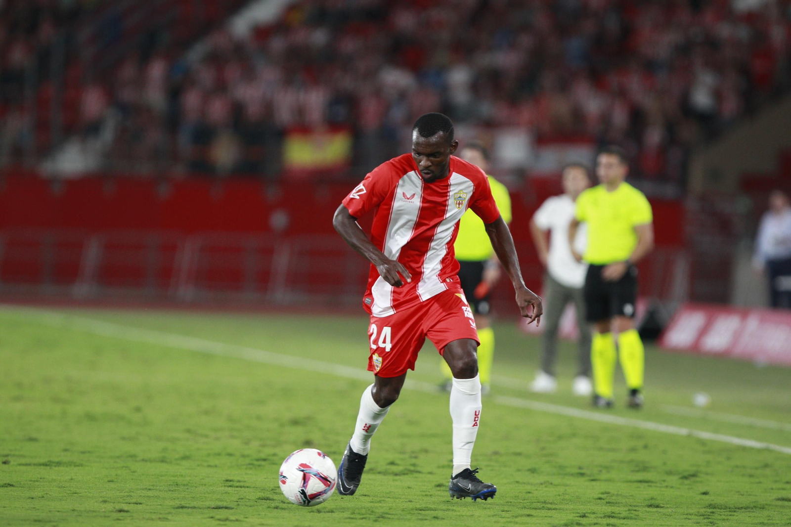 El partido U.D. Almería-Sporting de Gijón, en imágenes