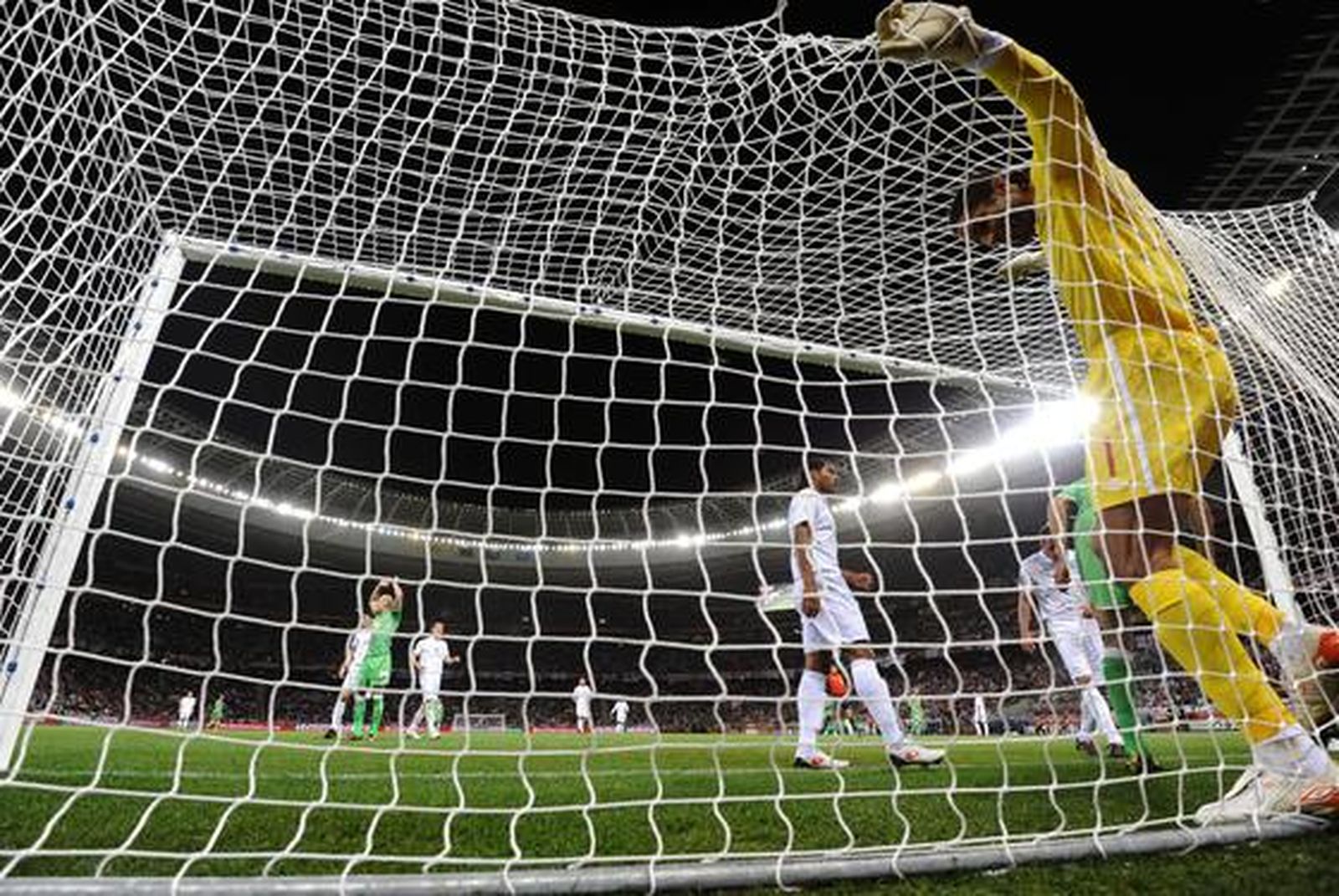 Inglaterra empata con Argelia en su segundo partido en el Grupo C. / AFP