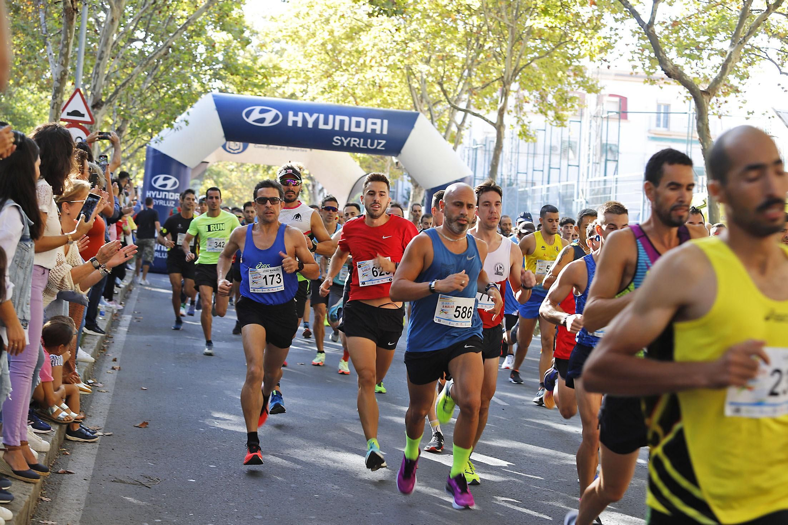 Imágenes de la 35 vuelta a Huelva 2022