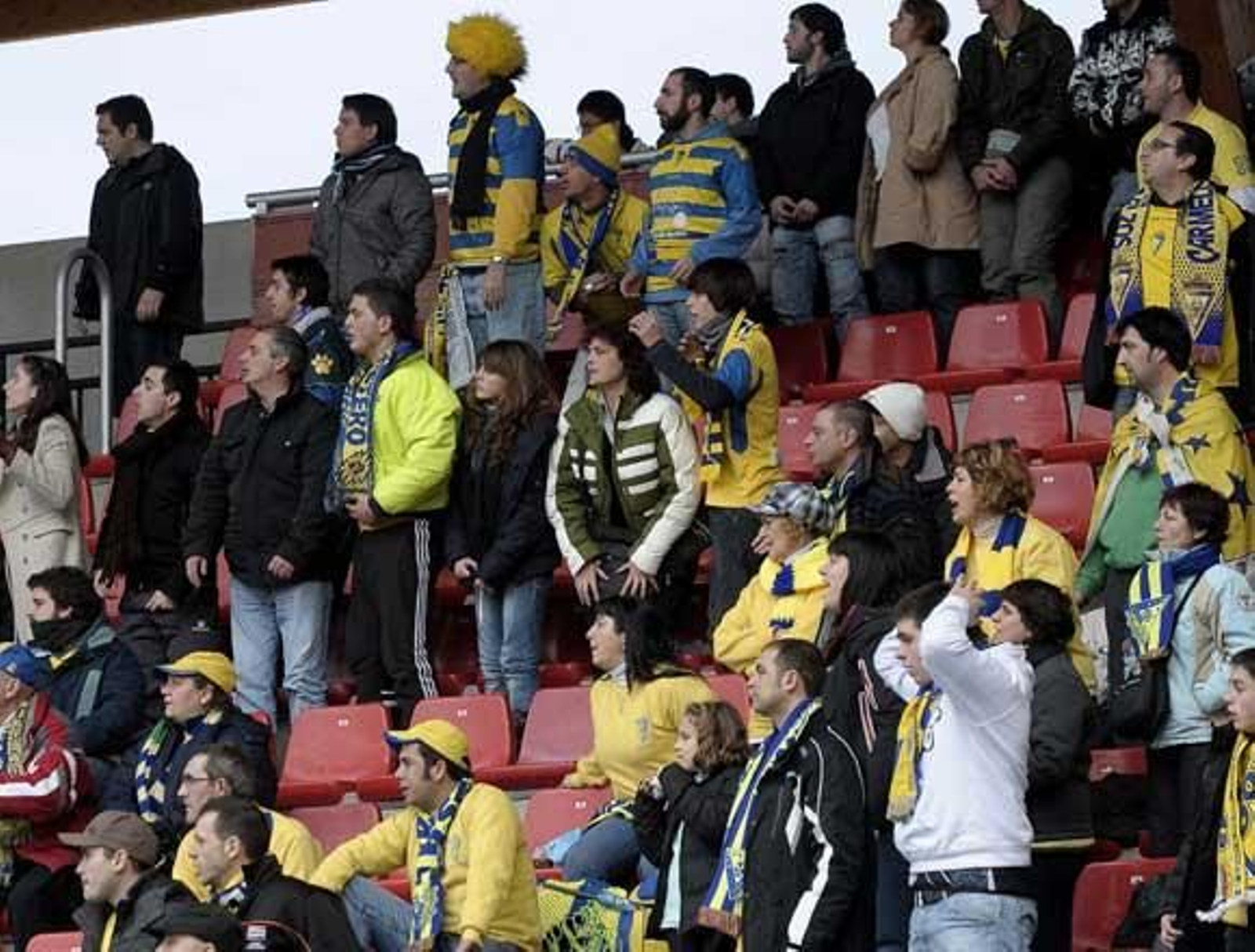 El Cádiz se lleva los tres puntos en Los Pajaritos en el primer triunfo de Víctor Espárrago como entrenador amarillo

Foto: LOF
