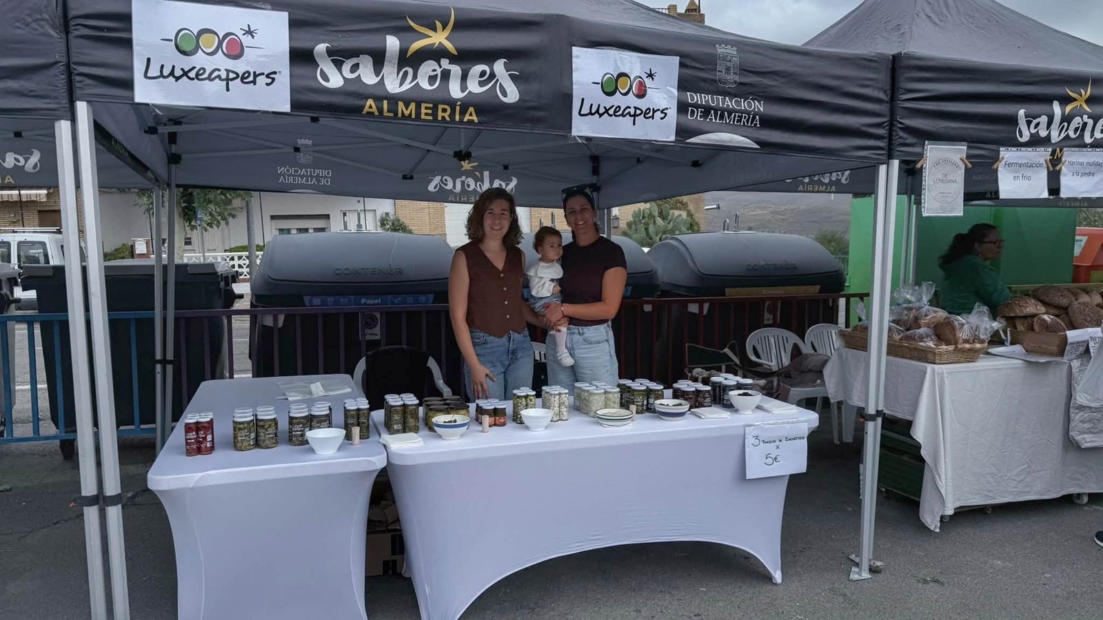 XIV Ecomercado de Abla, todo un escaparate para los productos de cercanía, en imágenes