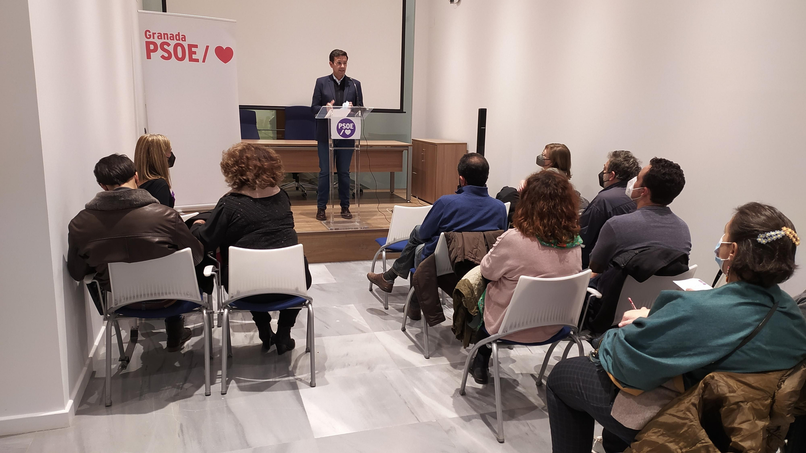 Cuenca durante su participación en el taller.