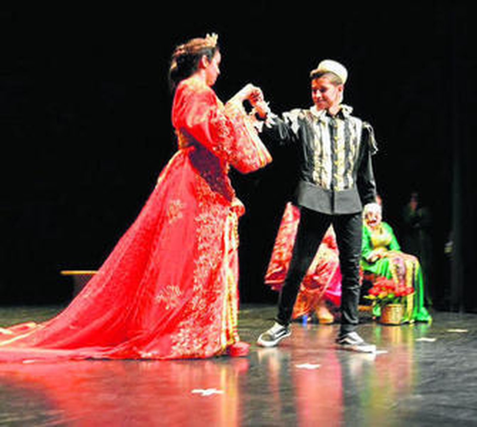 Representación de Layla y el Majnún en Vícar.