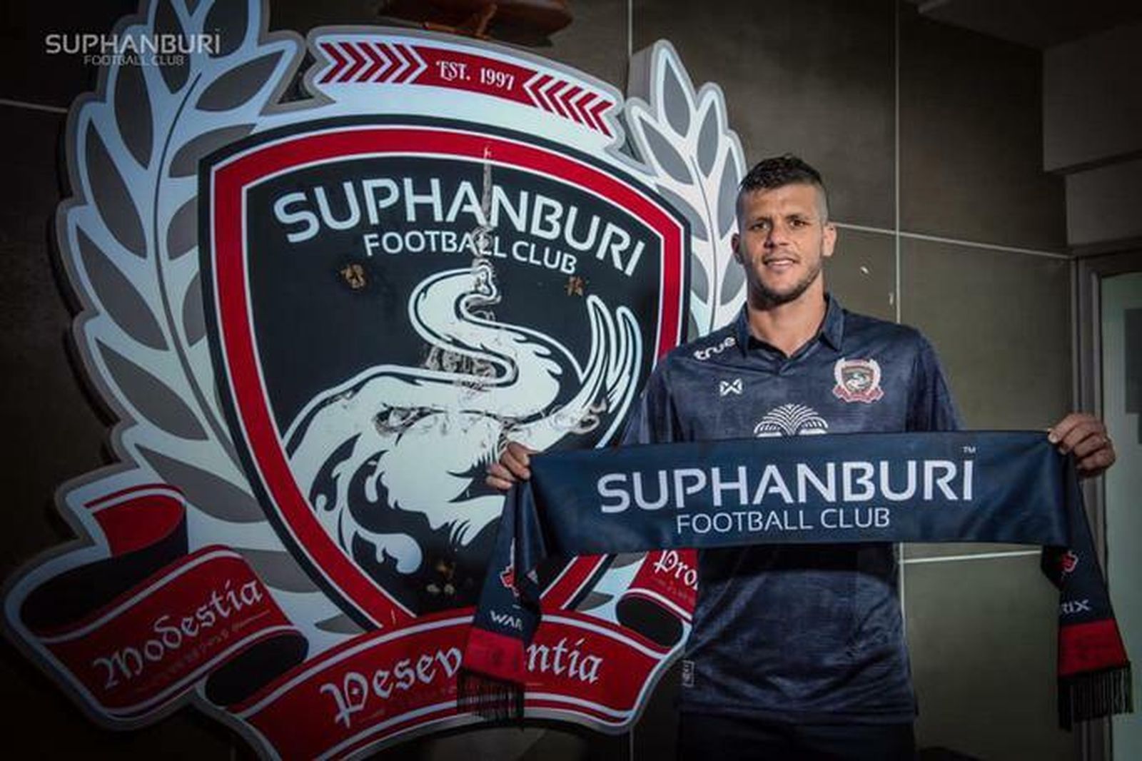 Álvaro Silva en su presentación