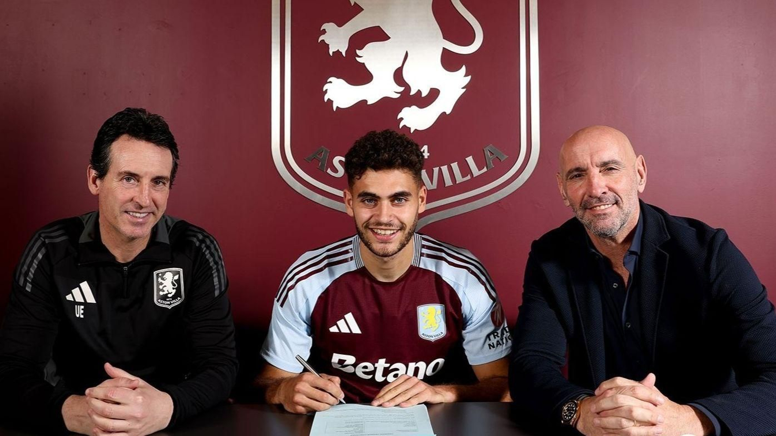 Unai Emery y Monchi, durante la presentación de Andrés García, procedente del Levante.