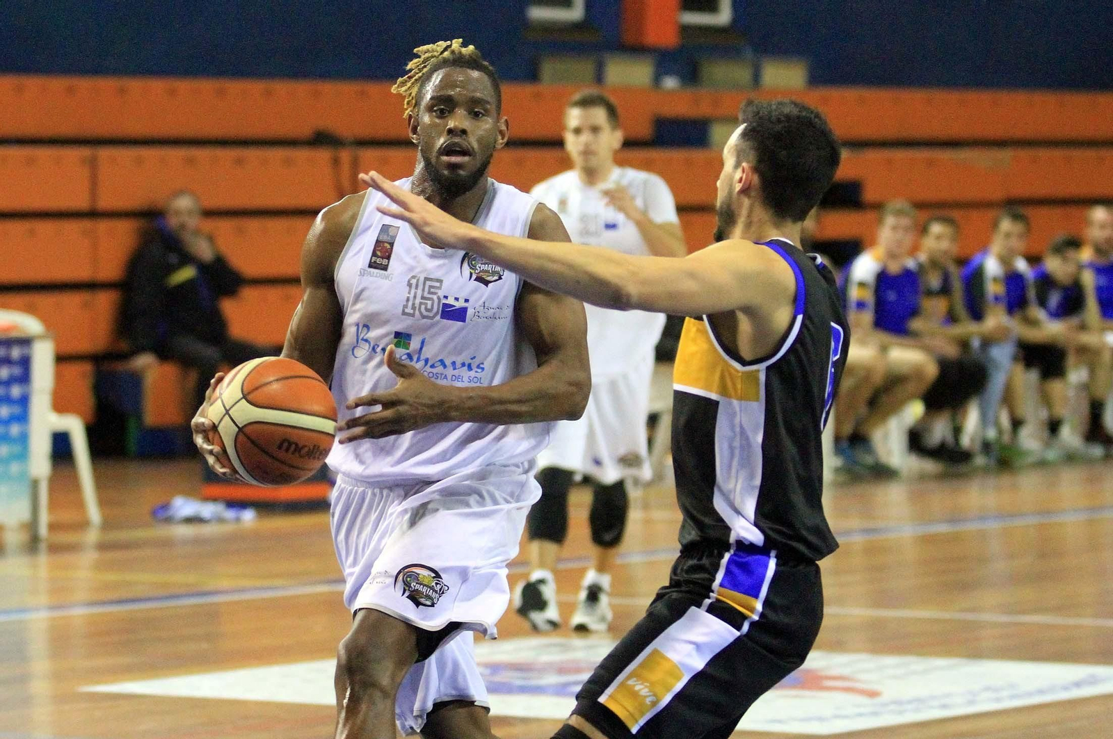 Imágenes del partido de baloncesto Enrique Benítez- Benahavís