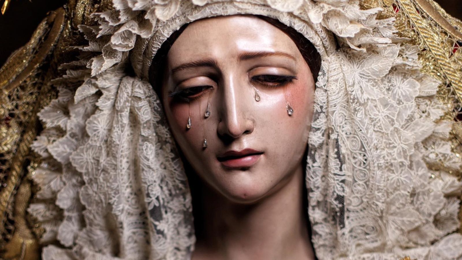 Fotogalería ‘Granada bajo palio’ 2025: Nuestra Señora del Rosario en sus Misterios Dolorosos