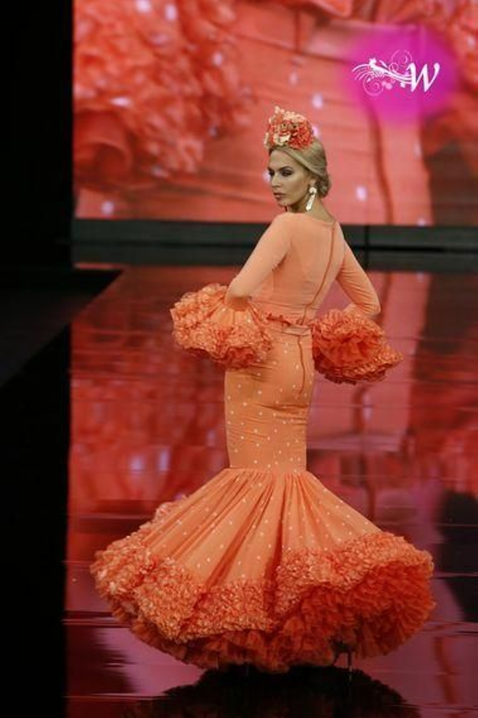 Carmen Raimundo presenta su colección de flamenca en SIMOF 2020, todas las fotos