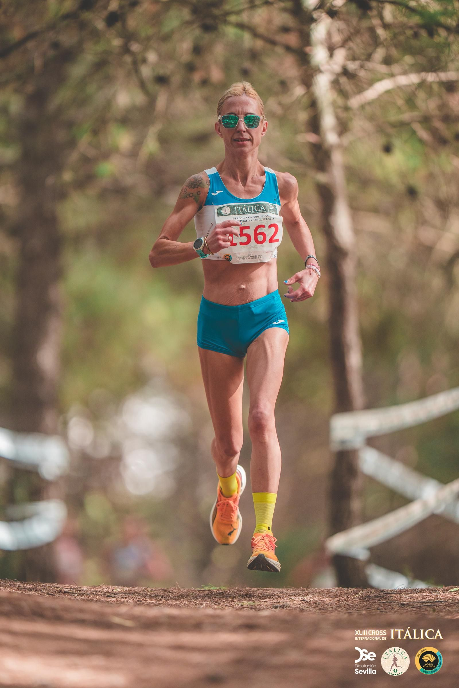 Búscate en las fotos del Cross de Itálica 2025 | 1