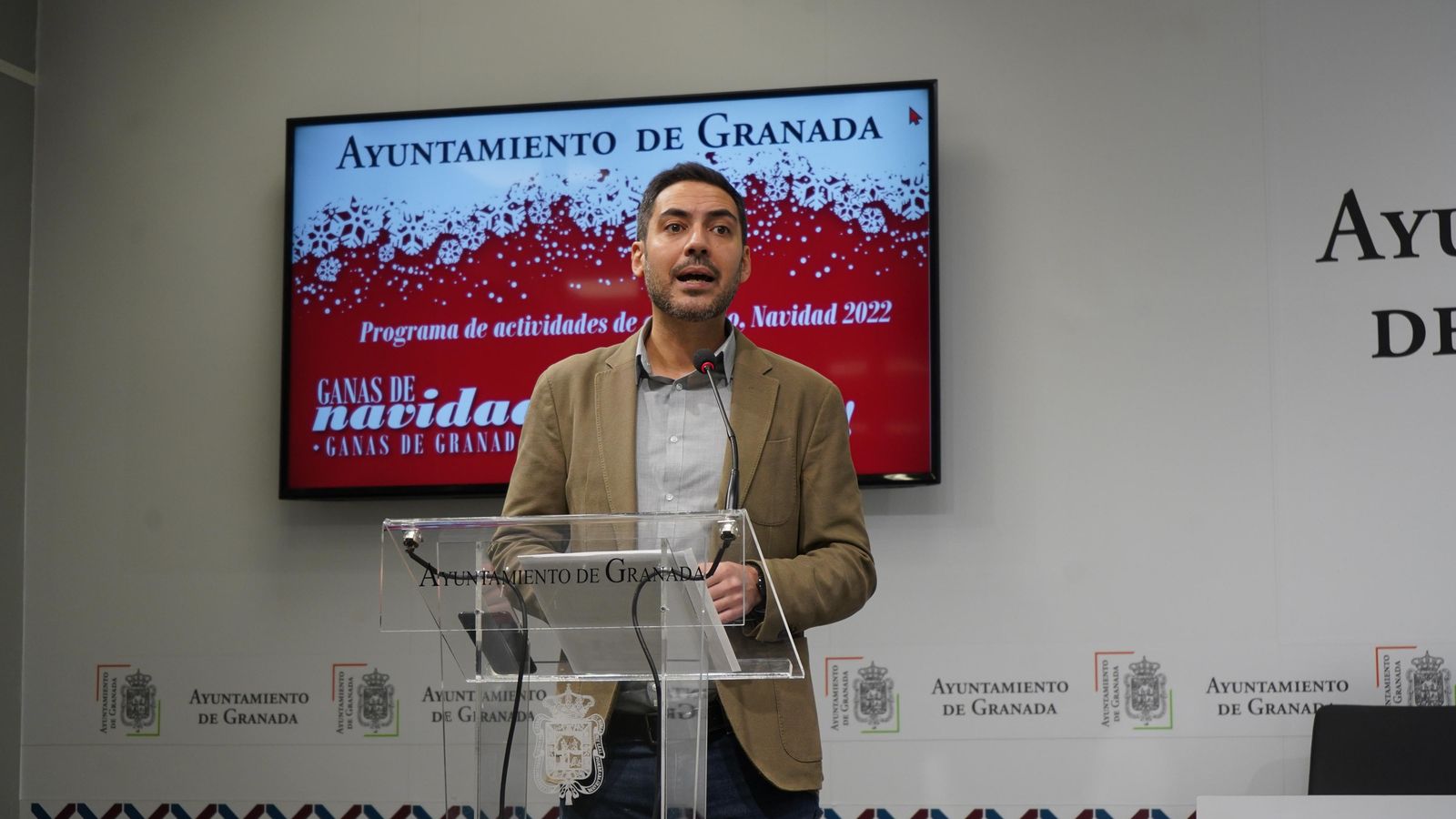 Eduardo Castillo, hoy en la presentación de las actividades navideñas.
