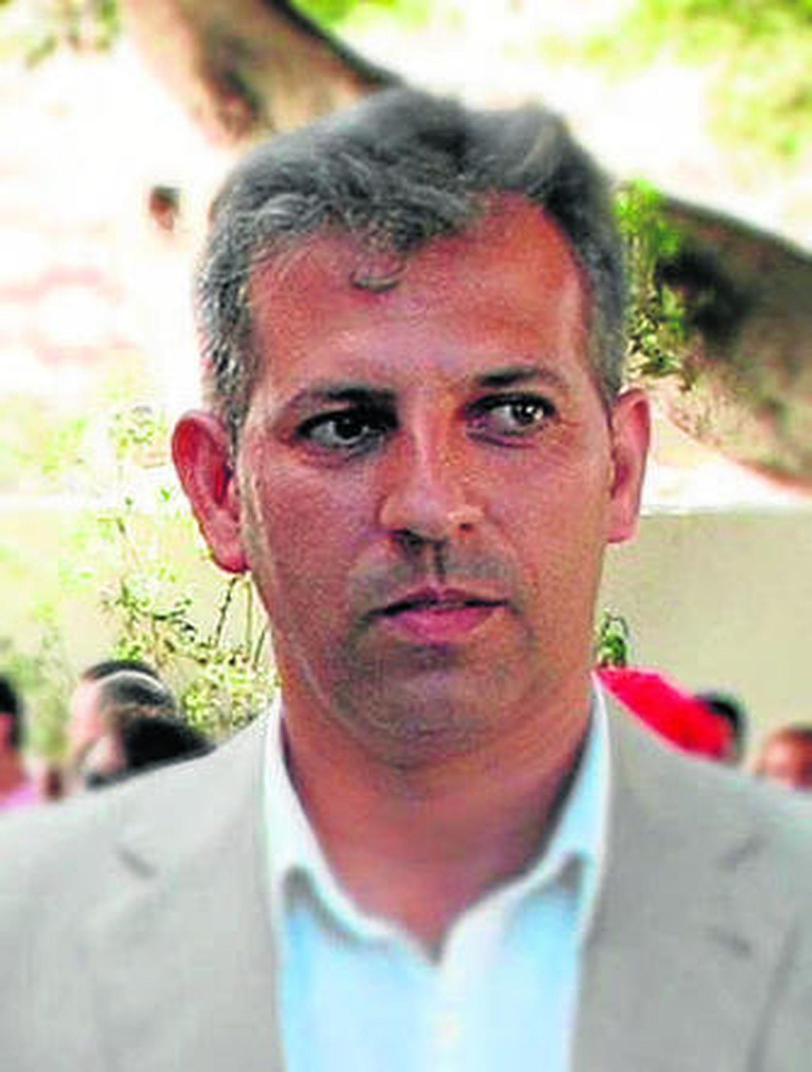 PSOE-PA e IU piden un debate en la televisión local