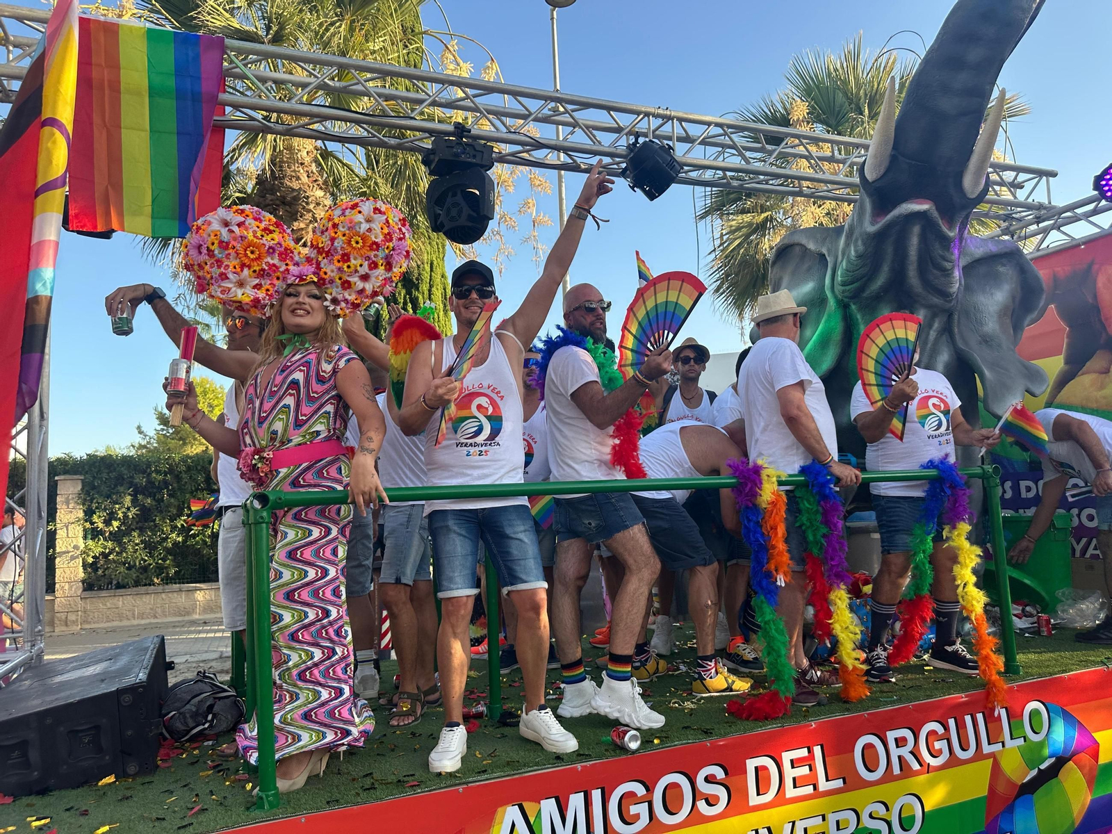 El Gran Desfile del Orgullo de Vera, en imágenes