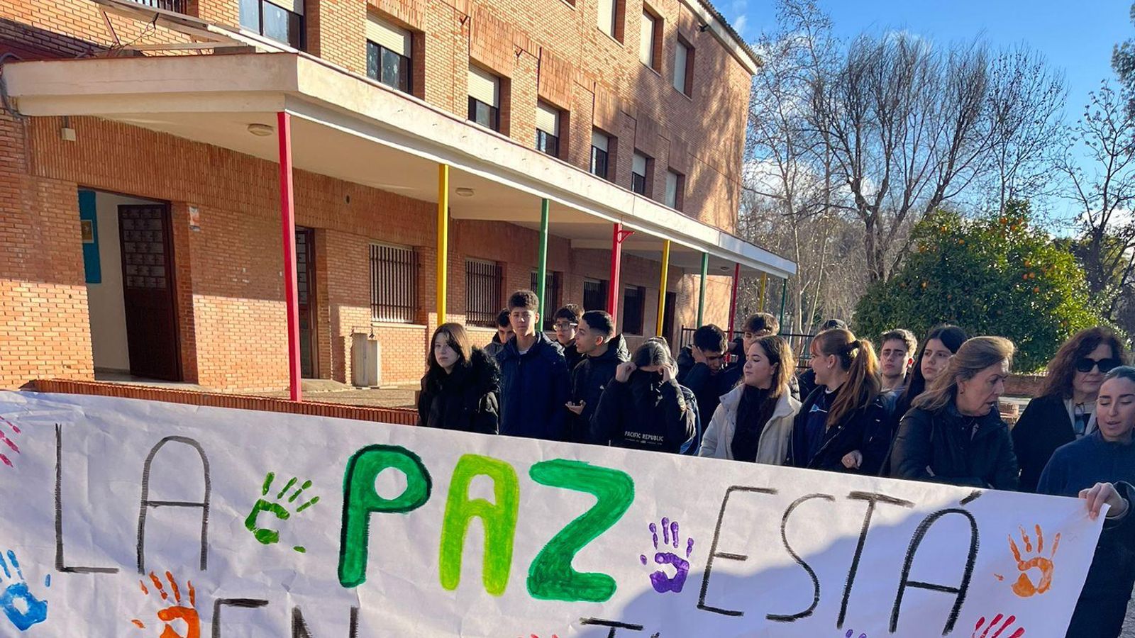 Los colegios de Córdoba celebran el Día de la Paz, en imágenes