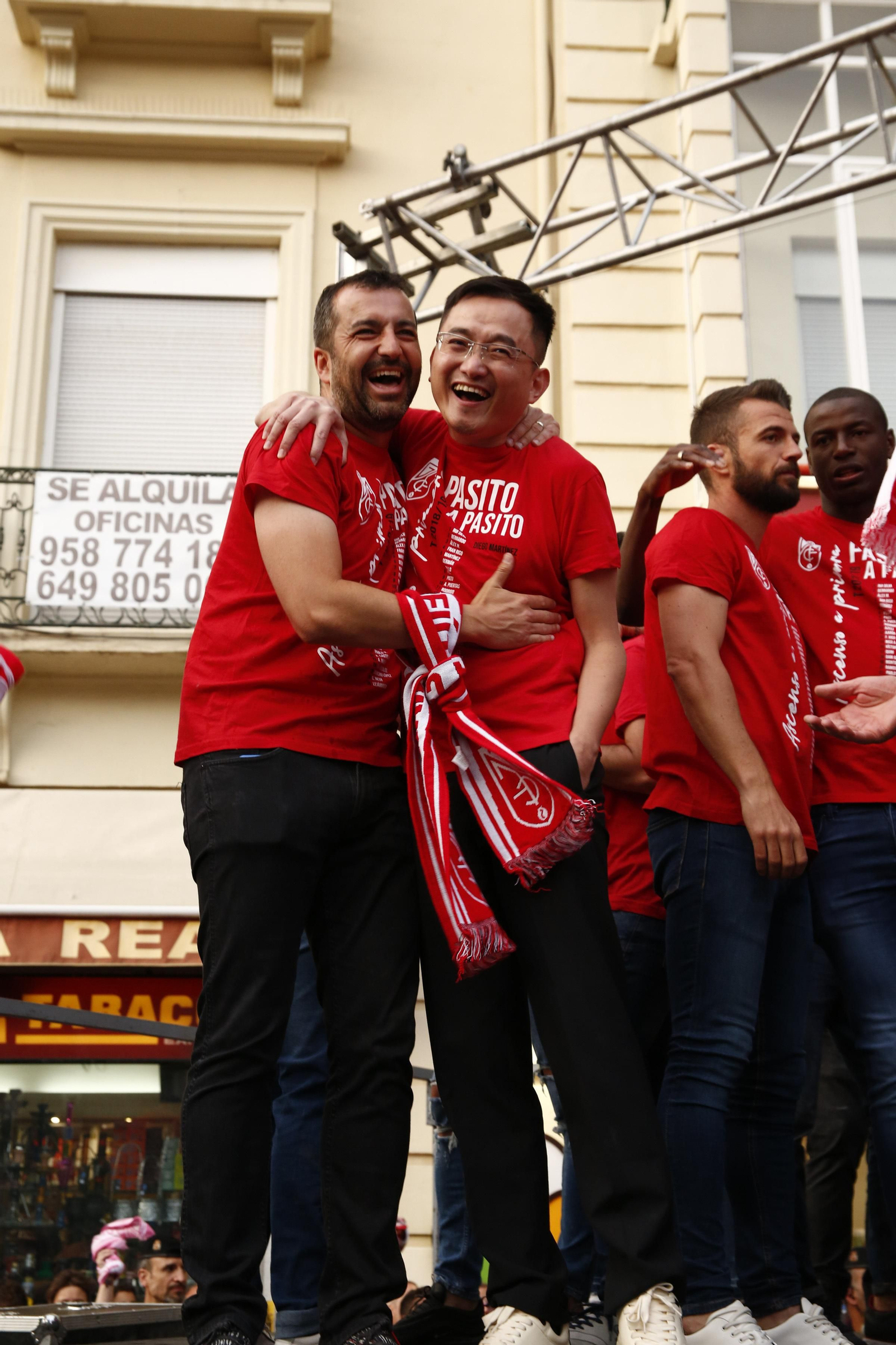 La Fuente de las Batallas, punto de reunión de todo el granadinismo