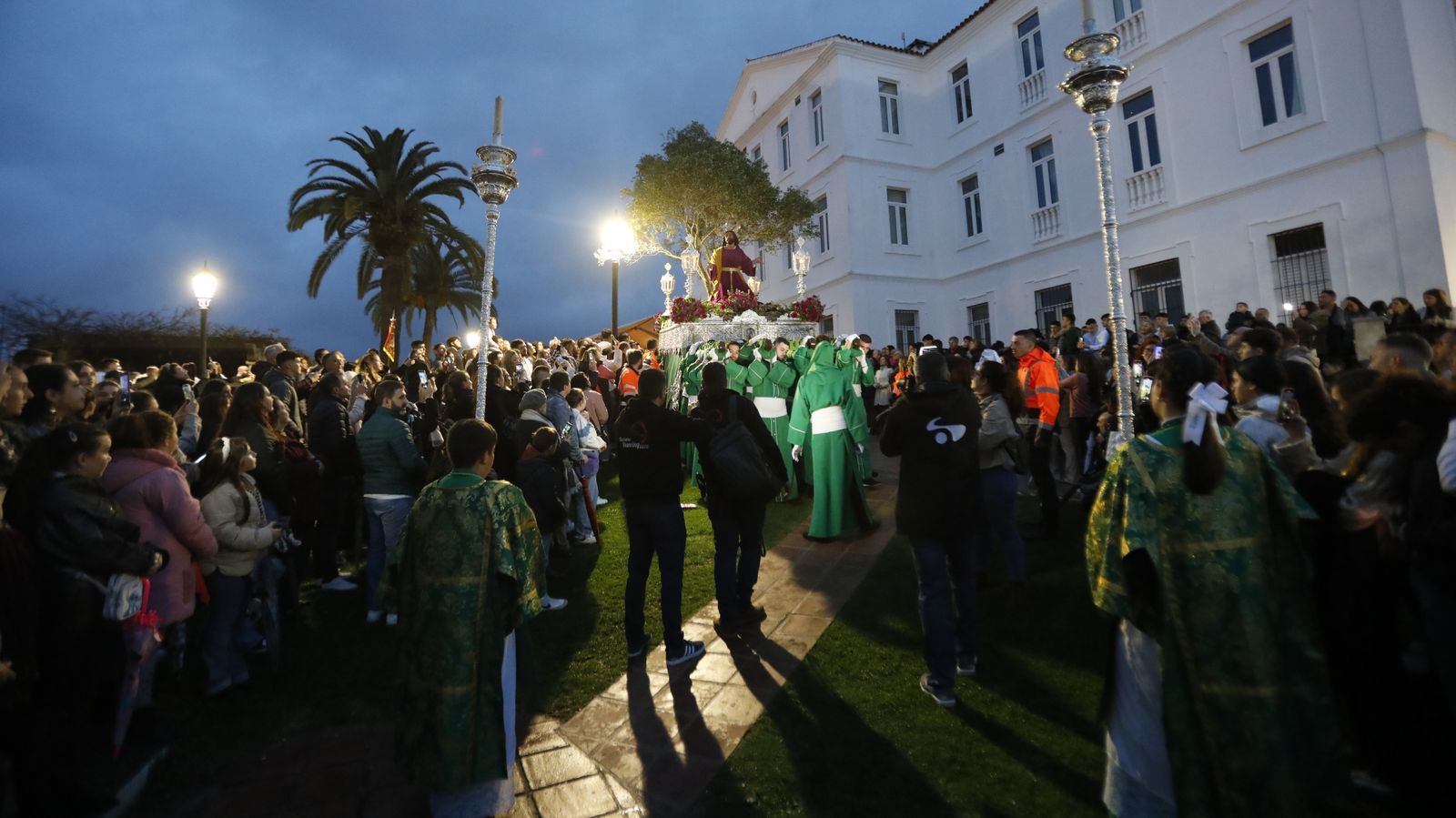Fotos del Lunes Santo en San Roque: Oración en el Huerto.