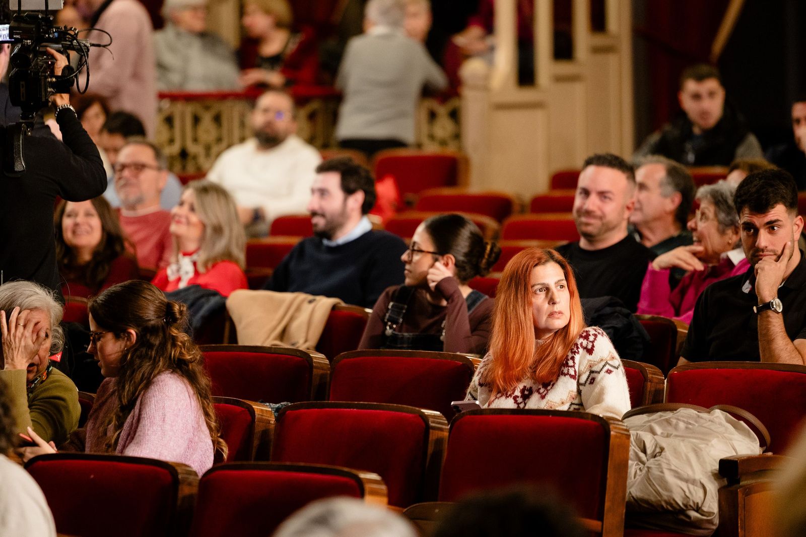 Búscate entre las mejores imágenes de la sexta sesión de cuartos de final del COAC 2026