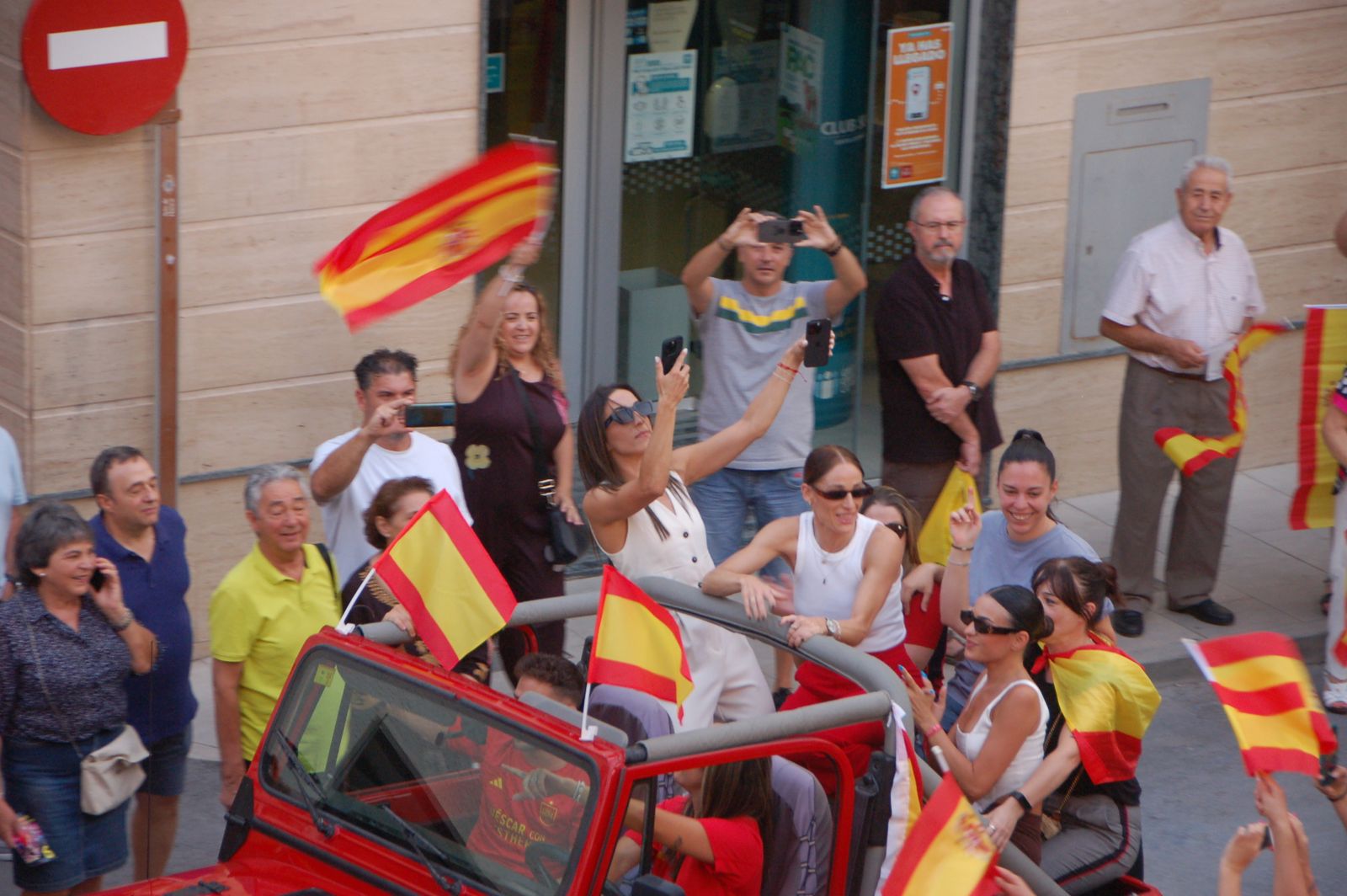 La campeona del mundo Esther González, homenajeada en Huéscar, su pueblo
