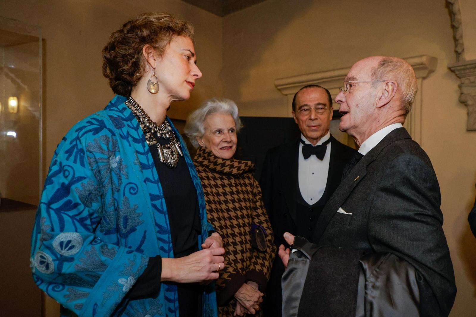 Las imágenes del ingreso en la Academia de Ciencias Sociales y del Medio Ambiente, Antonio Vázquez, apadrinado por José Damián Bogas