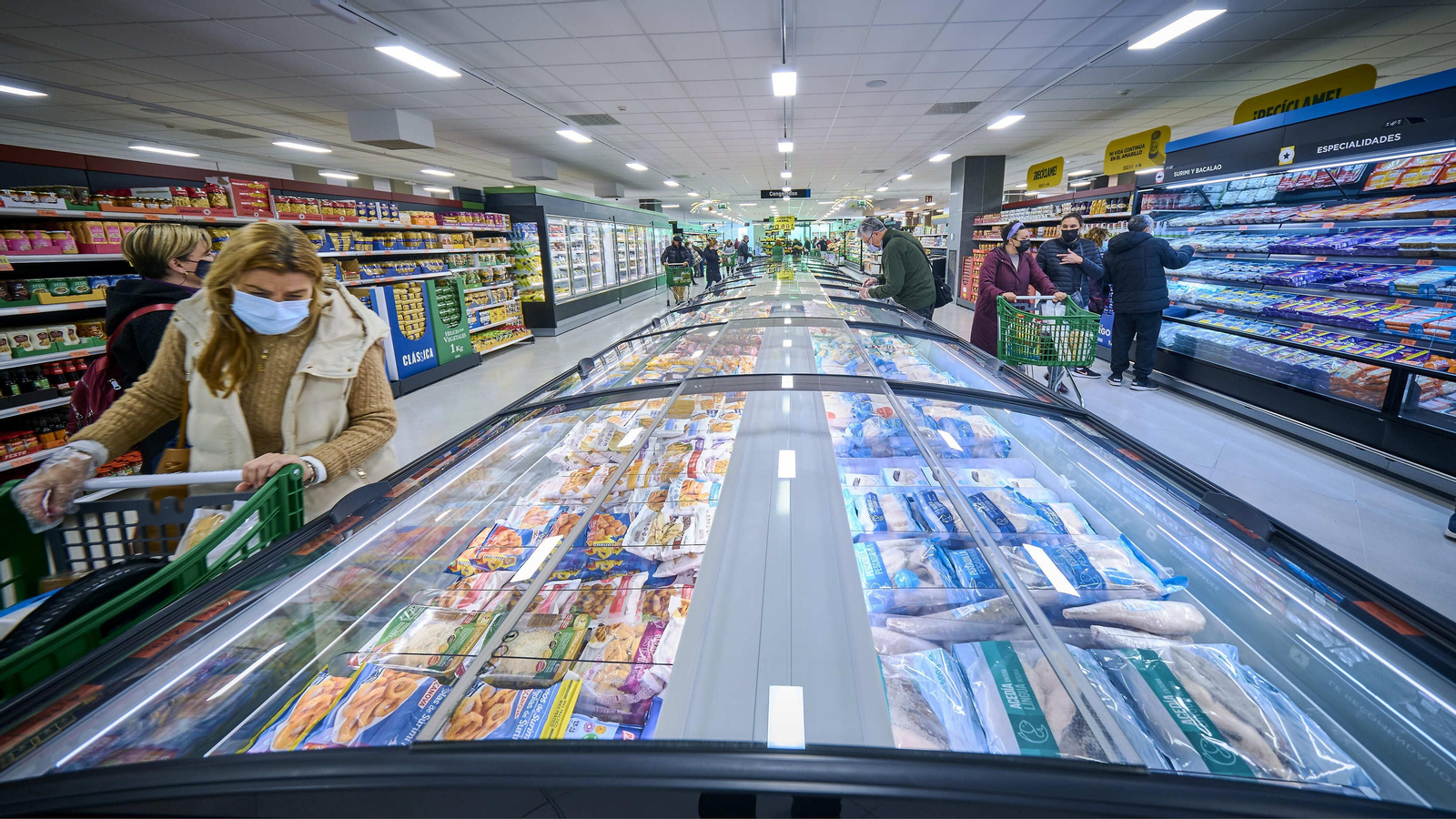 Interior del nuevo Mercadona de Fadricas