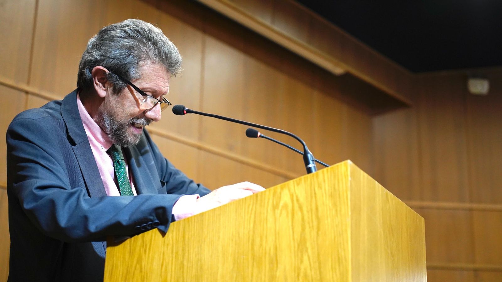 Fotos de la presentación del libro de Roberto Losada en el Auditorio Millán Picazo