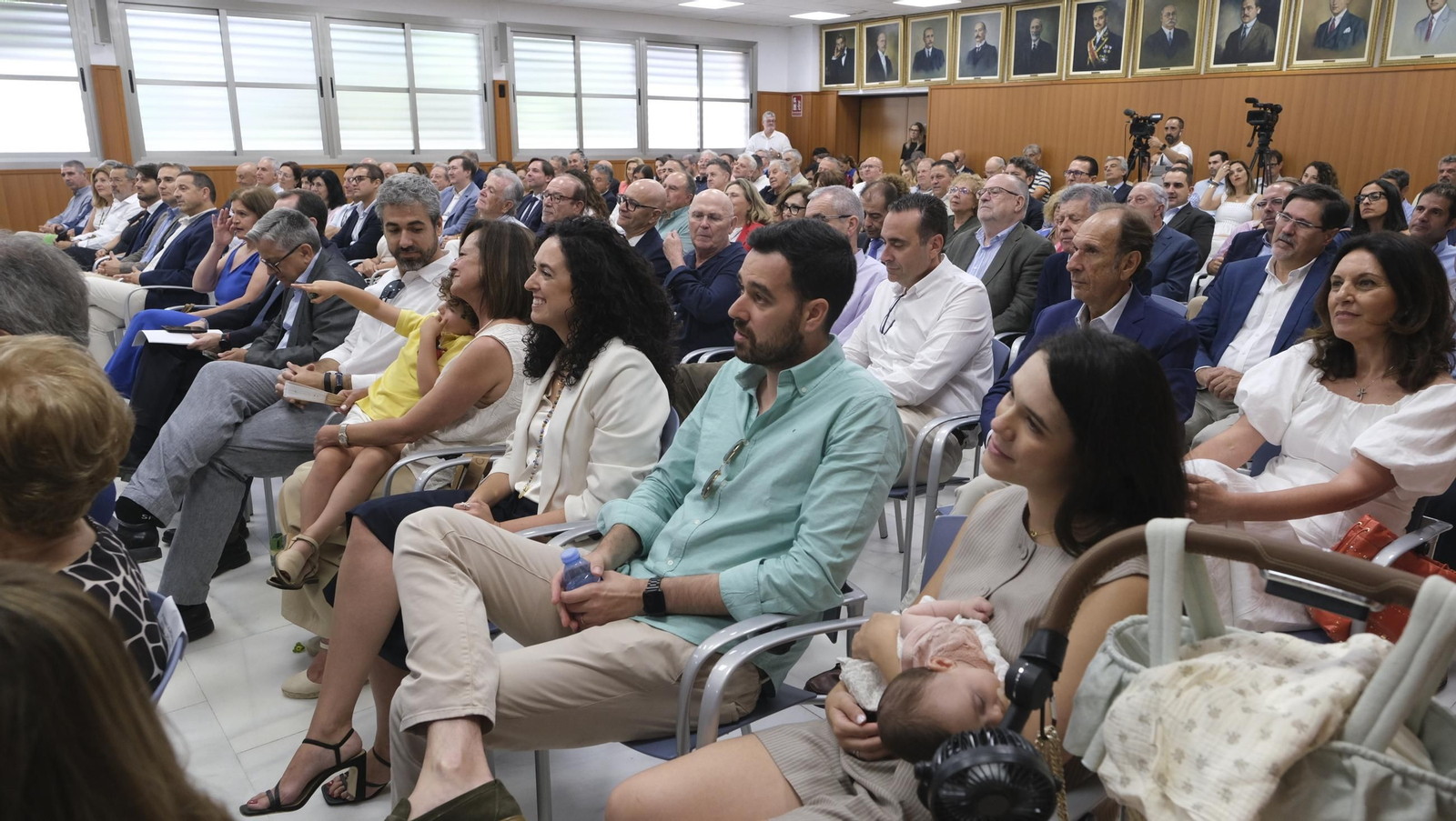 Medalla de Oro al ex Presidente de Asempal, Pepe Cano, en imágenes