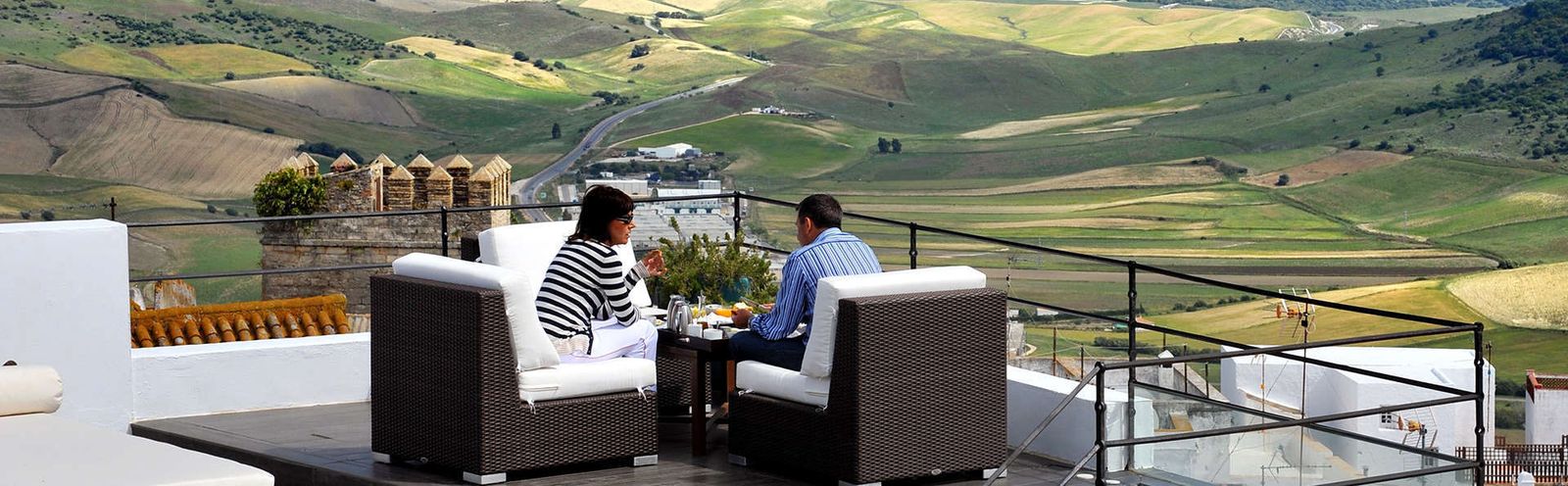 La terraza ofrece unas impresionantes vistas de la zona.