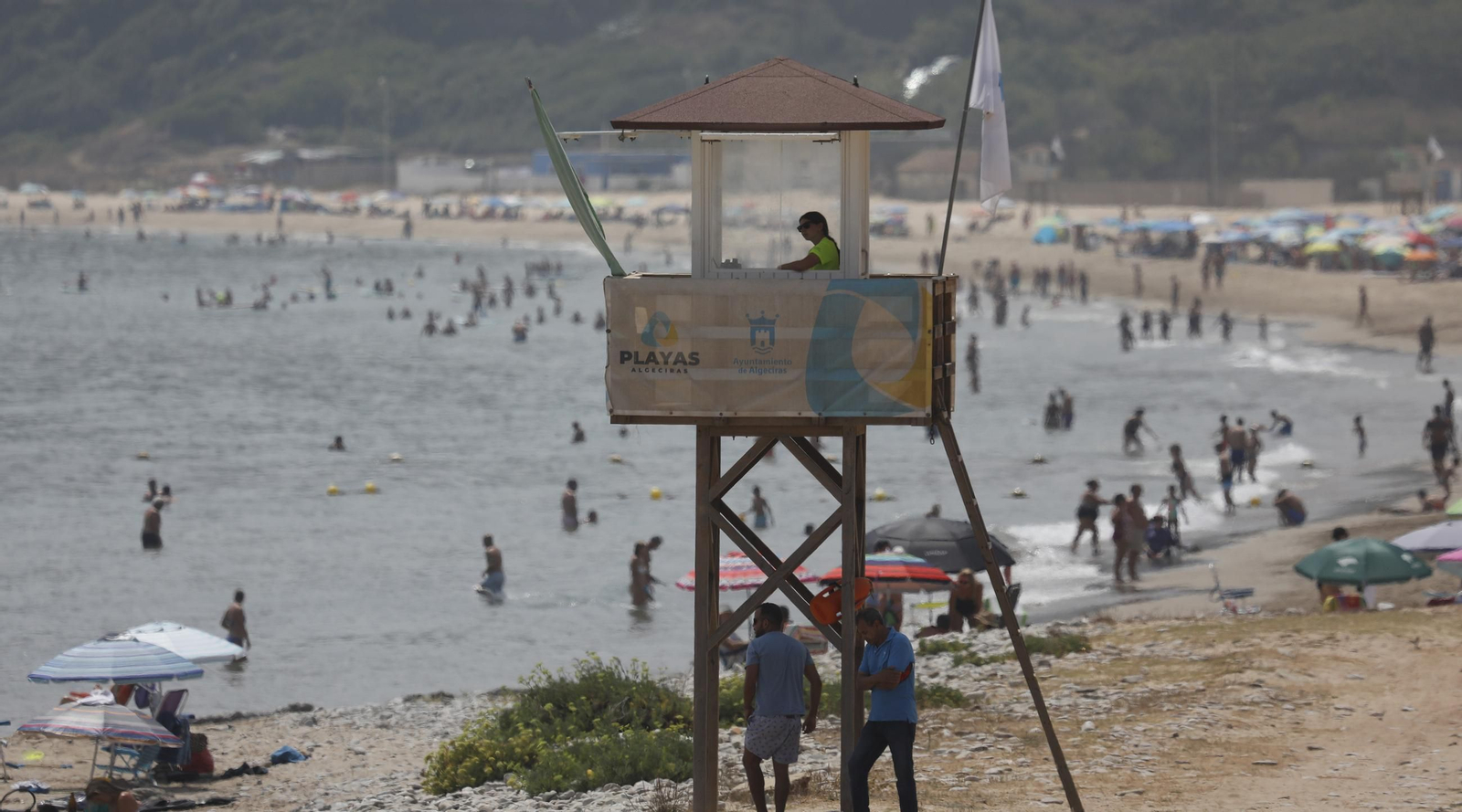 Torreta de socorrismo en la playa de Getares de Algeciras.