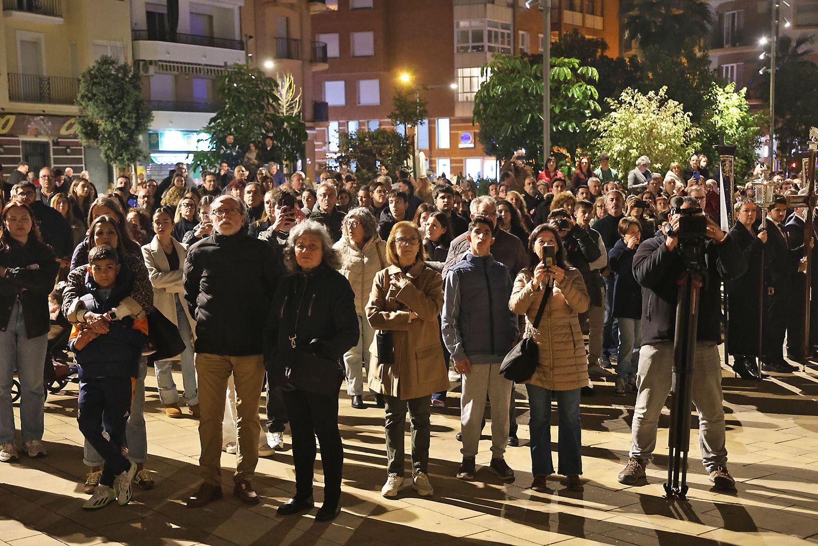 Las fotografías del Vía Crucis de las Hermandades de Huelva