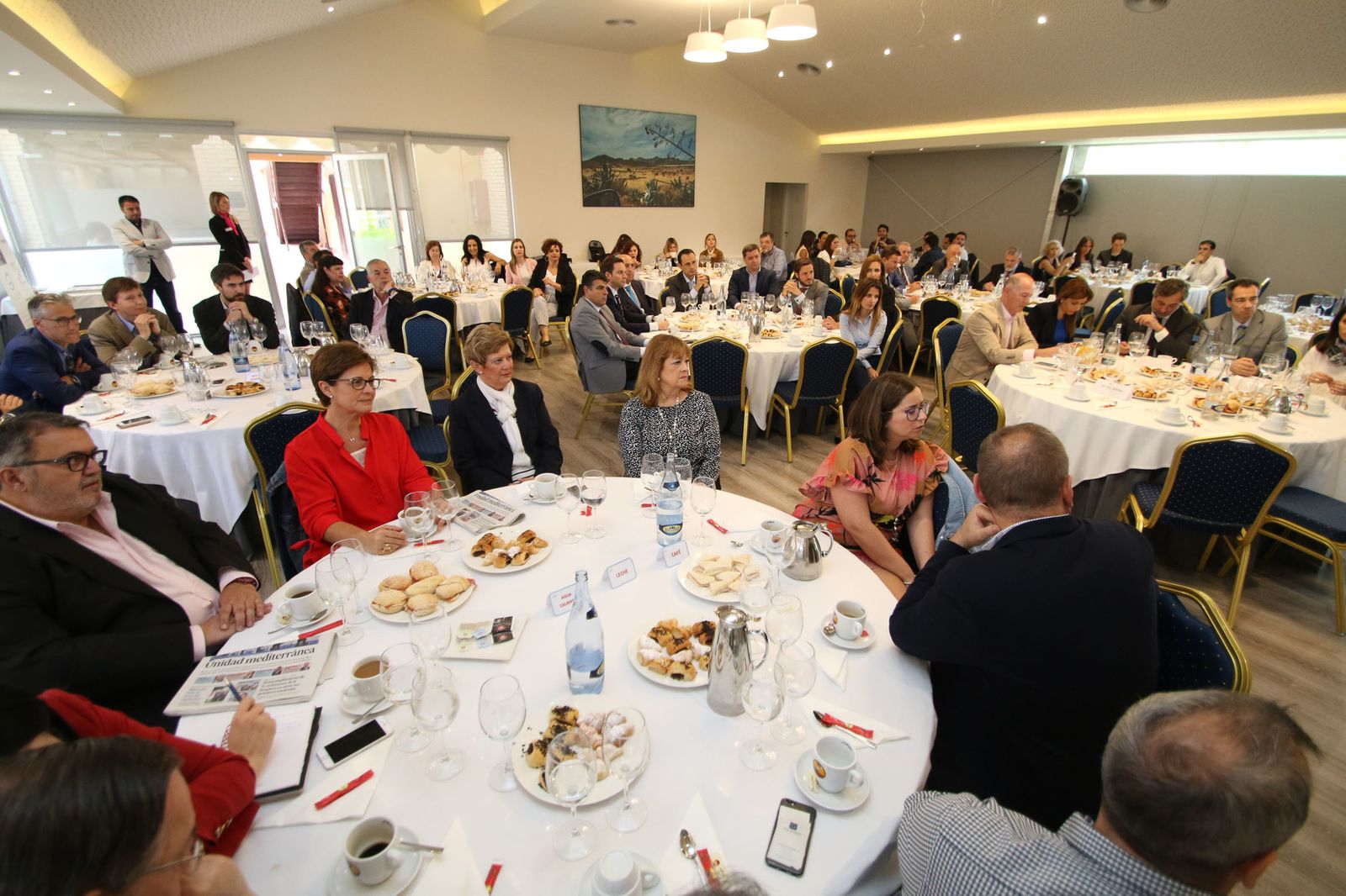 Las imágenes del Foro con el presidente de CEHAT