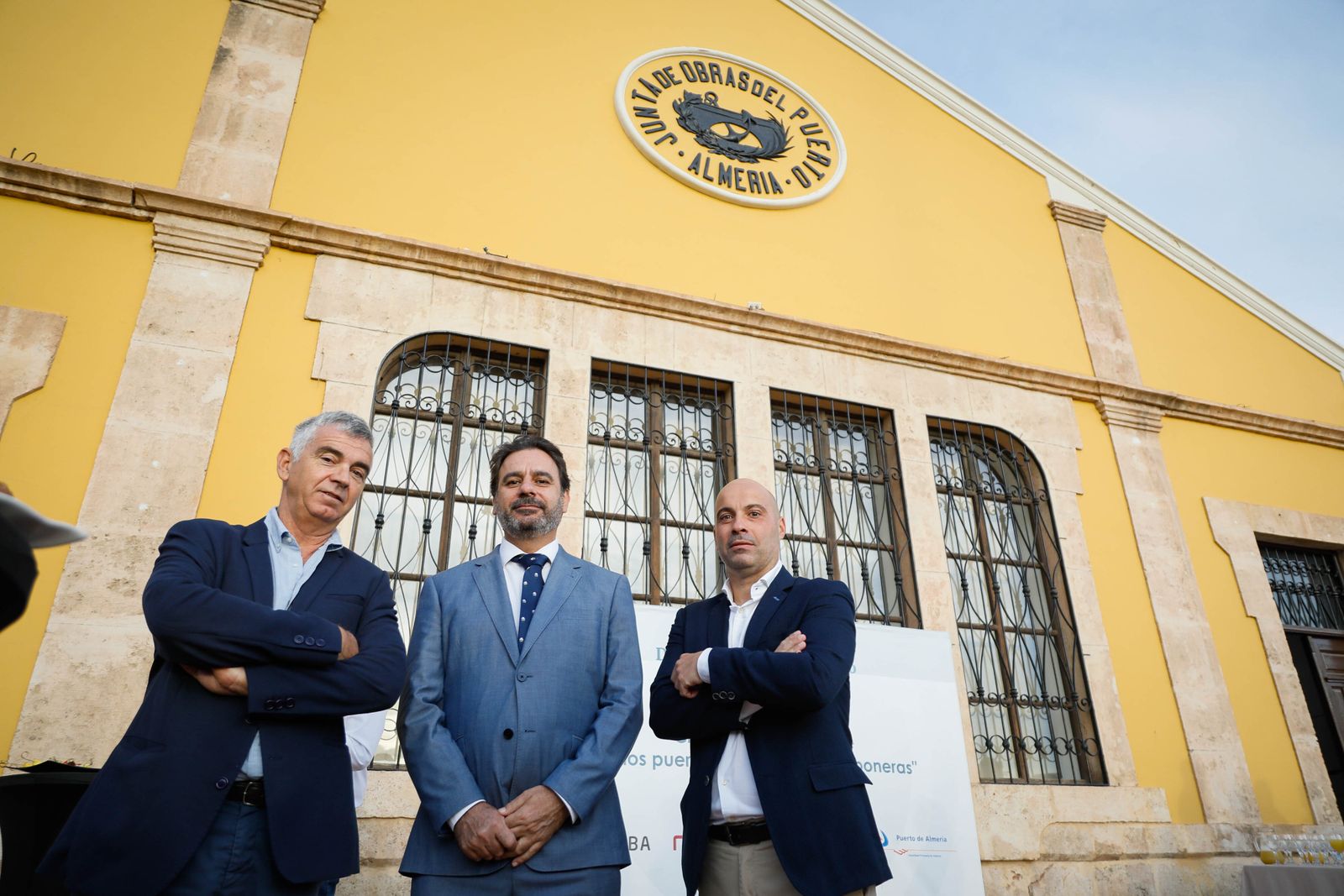 Imágenes del desayuno informativo