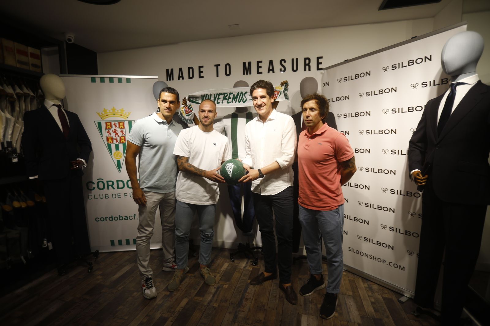 Las imágenes de la presentación de Sergio Benito con el Córdoba CF