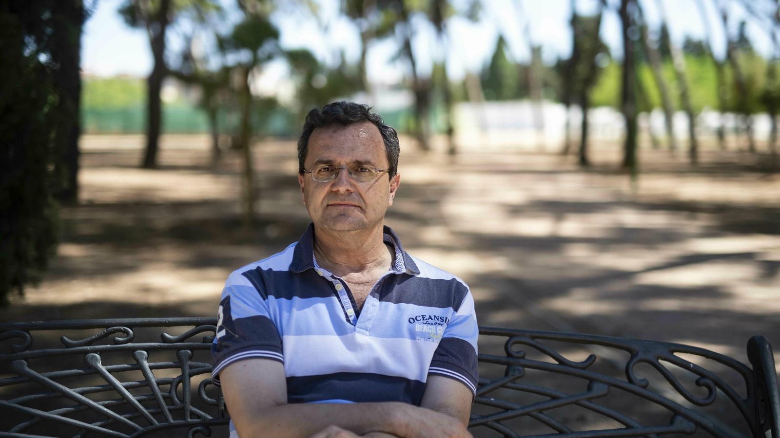 Juan Andrés de Gracia posa en el Parque Cruz Conde.