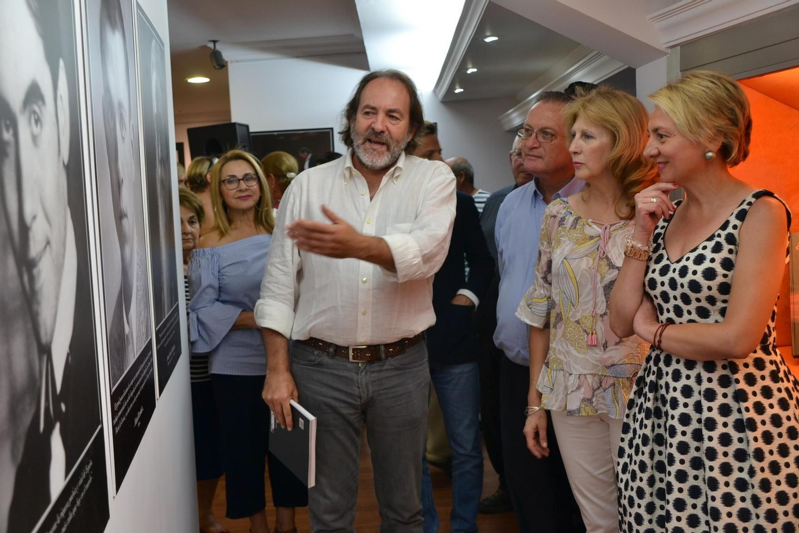 Paco Delgado explica las anécdotas y frases más celebres de personajes que defienden la tauromaquia.