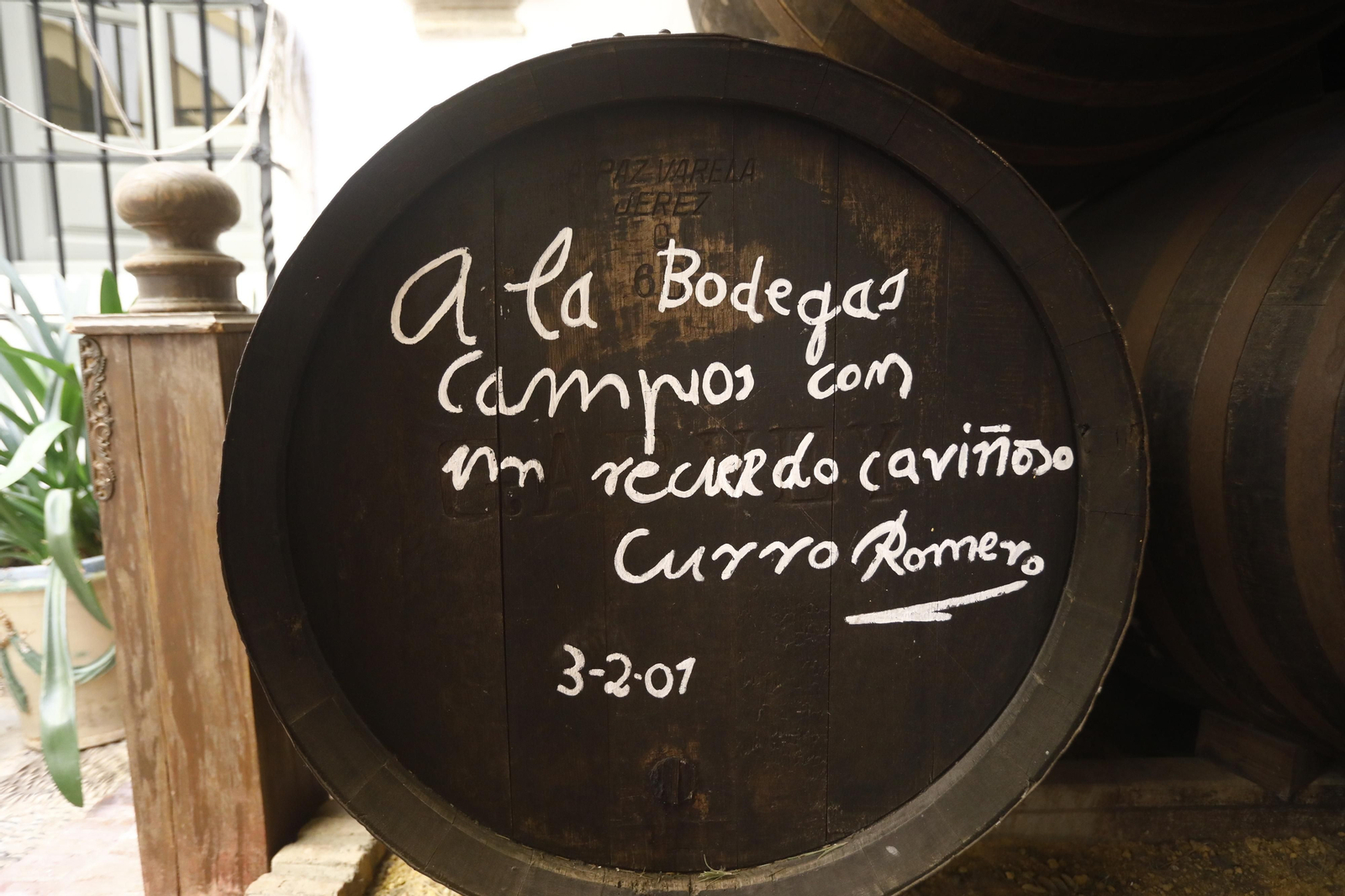 En fotos, visitamos el restaurante de Córdoba con más autógrafos de famosos